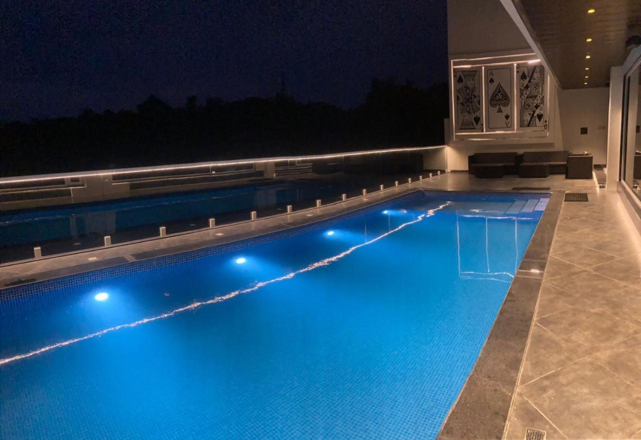 F3 Macau Villa Igatpuri Exterior photo